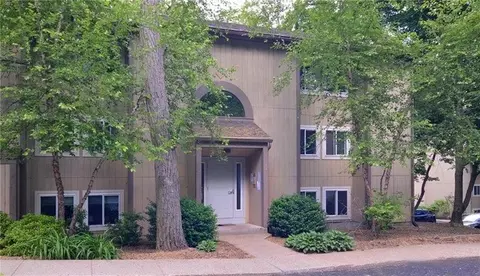 400 New River Rd #603, Manville, RI 02838