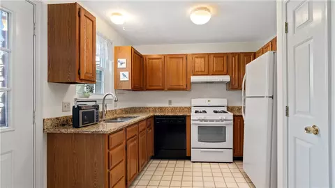 Kitchen - 99 Post Rd #C3, Warwick, RI 02888 photo 1 of 2