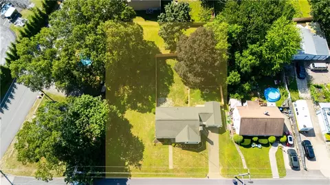 113 Waterman St, Cumberland, RI 02864