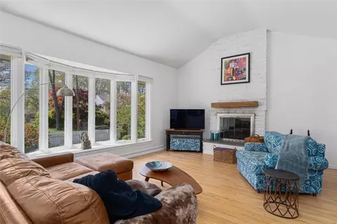 78 Timberline Rd, Warwick, RI 02886 photo 5