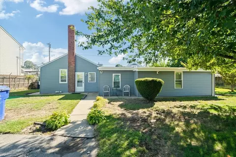 58 Central Ave, East Providence, RI 02914