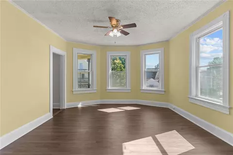 Living - 25 Vine St, Woonsocket, RI 02895 photo 9 of 17