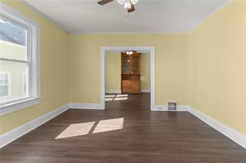 Living - 25 Vine St, Woonsocket, RI 02895 photo 12 of 17