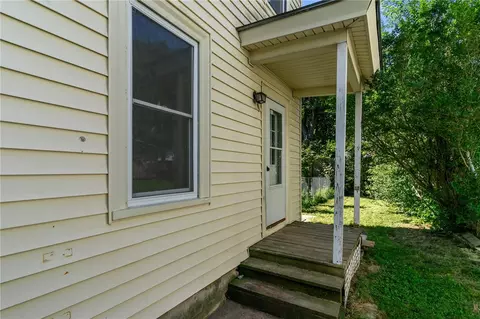 Exterior - 25 Vine St, Woonsocket, RI 02895 photo 3 of 5