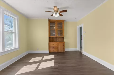 Living - 25 Vine St, Woonsocket, RI 02895 photo 13 of 17