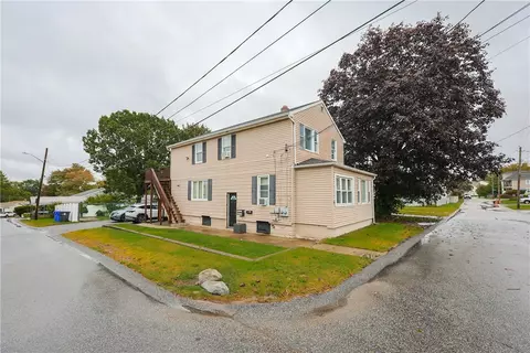35 Malcolm St, North Providence, RI 02904