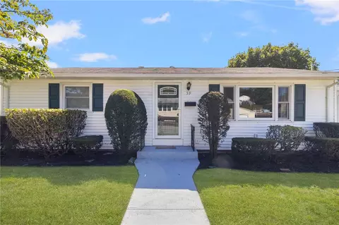 59 Alexander St, North Providence, RI 02904