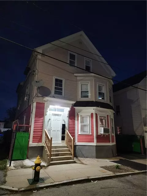 115 Hanover St, Providence, RI 02907