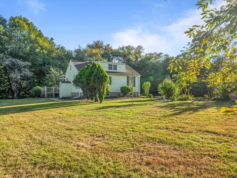 Exterior - 117 Canal St, Westerly, RI 02891 photo 4 of 6