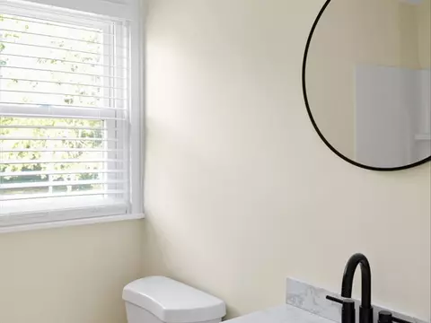 Bath - 117 Canal St, Westerly, RI 02891 photo 5 of 7