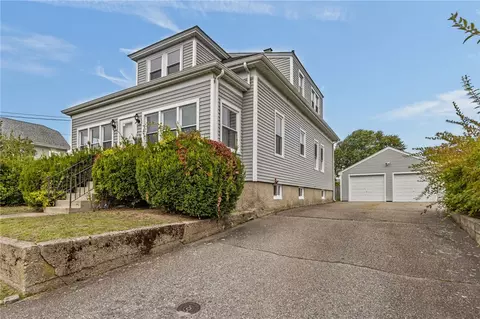 94 Carman St, Cranston, RI 02910