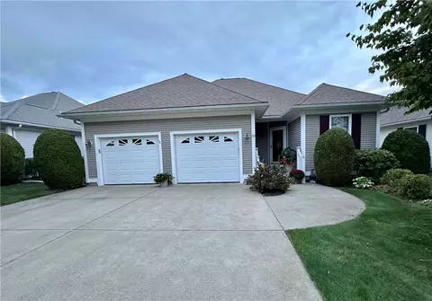 29 Enzo Dr, Coventry, RI 02816