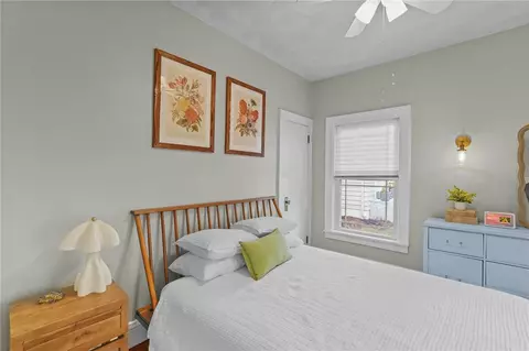 Bedroom - 293 Parkside Dr, Warwick, RI 02888 photo 1 of 3