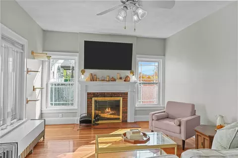 Living - 293 Parkside Dr, Warwick, RI 02888 photo 3 of 3