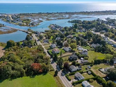 80 Weekapaug Rd, Westerly, RI 02891 photo 5