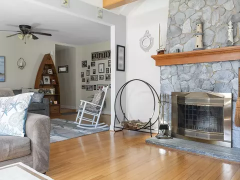 80 Weekapaug Rd, Westerly, RI 02891 photo 7
