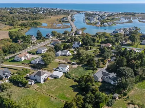 80 Weekapaug Rd, Westerly, RI 02891 photo 4