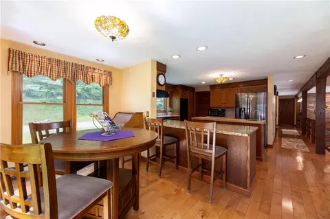 71 Phillips Ln, Glocester, RI 02814 photo 12