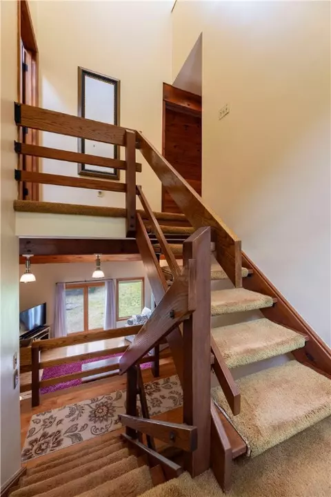 71 Phillips Ln, Glocester, RI 02814 photo 21