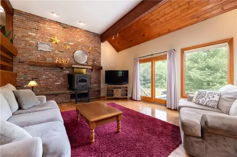 71 Phillips Ln, Glocester, RI 02814 photo 15