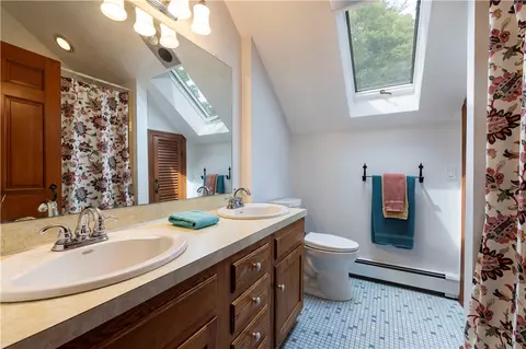 71 Phillips Ln, Glocester, RI 02814 photo 22