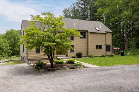 71 Phillips Ln, Glocester, RI 02814 photo 48
