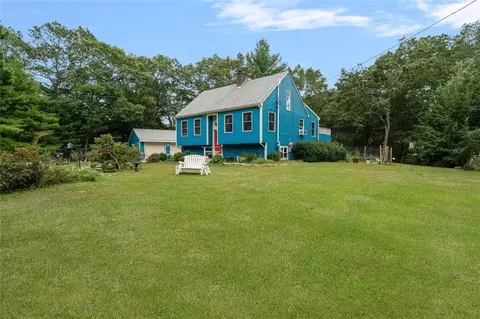 51 Peckham Hollow Rd, Charlestown, RI 02813