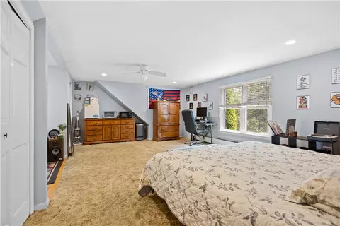 10 Bartlett Rd, Middletown, RI 02842 photo 36