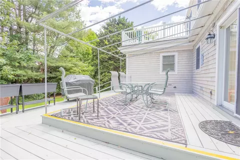 10 Bartlett Rd, Middletown, RI 02842 photo 41