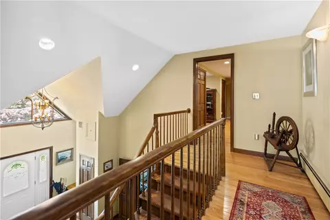 10 Bartlett Rd, Middletown, RI 02842 photo 28