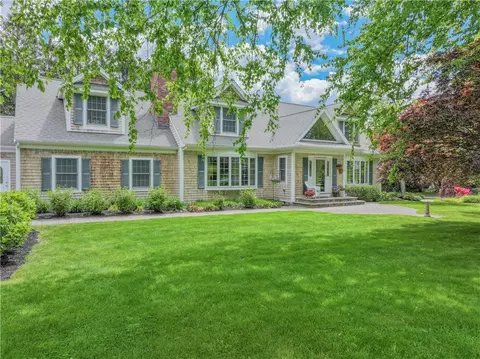 10 Bartlett Rd, Middletown, RI 02842 photo 4