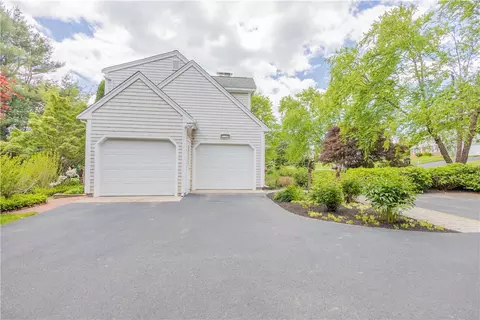 10 Bartlett Rd, Middletown, RI 02842 photo 46