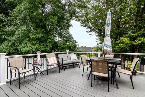 60 Fieldside Dr, Woonsocket, RI 02895 photo 6