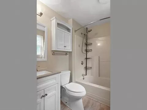 Bath - 12 Ava St, Westerly, RI 02891 photo 2 of 4