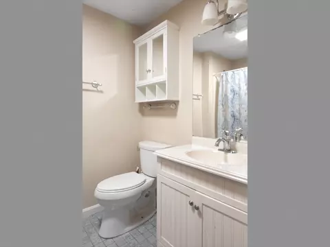 Bath - 12 Ava St, Westerly, RI 02891 photo 3 of 4