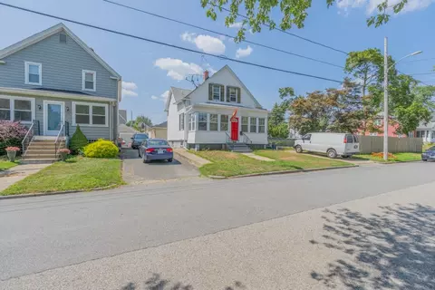 181 Grace St, Cranston, RI 02910