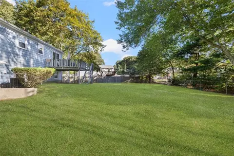 136 Sefton Ave, Warwick, RI 02889 photo 31
