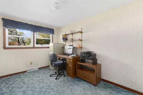 136 Sefton Ave, Warwick, RI 02889 photo 18