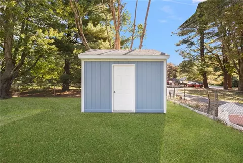 136 Sefton Ave, Warwick, RI 02889 photo 33