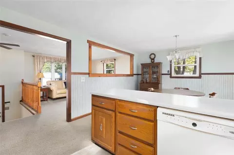 136 Sefton Ave, Warwick, RI 02889 photo 10