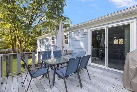 136 Sefton Ave, Warwick, RI 02889 photo 28