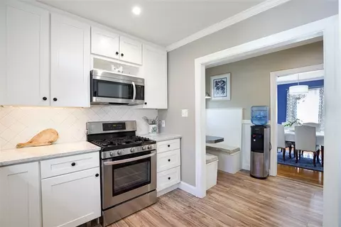 Kitchen - 124 Meadow Rd, Woonsocket, RI 02895 photo 2 of 6