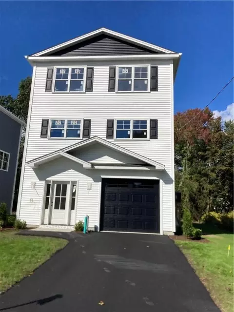 341 Point Ave, Warwick, RI 02889
