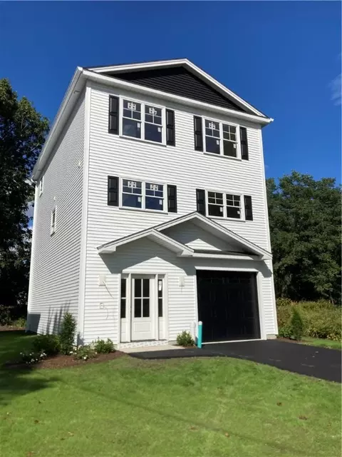 341 Point Ave, Warwick, RI 02889 photo 3