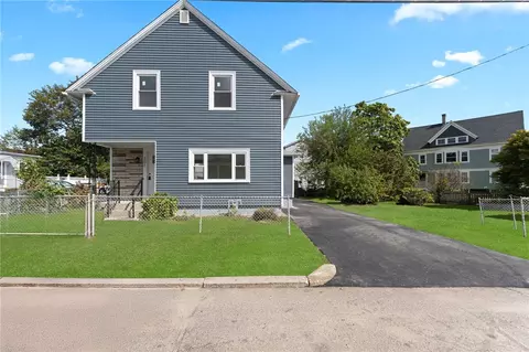 301 Glenwood Ave, Pawtucket, RI 02860