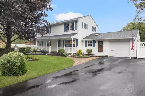 19 Reddington St, Coventry, RI 02816