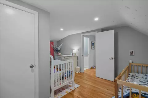 95 Roosevelt St, Warwick, RI 02888 photo 20