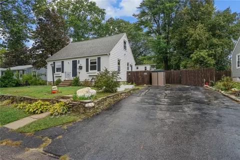 95 Roosevelt St, Warwick, RI 02888 photo 31