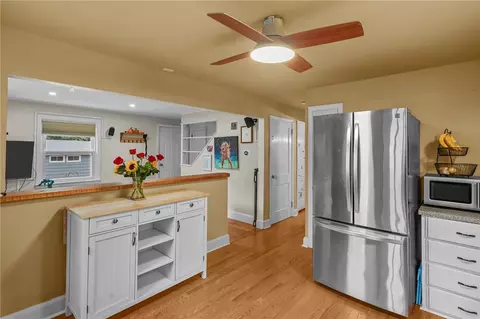 95 Roosevelt St, Warwick, RI 02888 photo 7