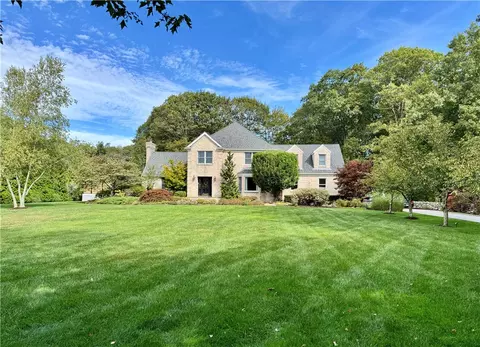139 Scituate Ave, Johnston, RI 02919